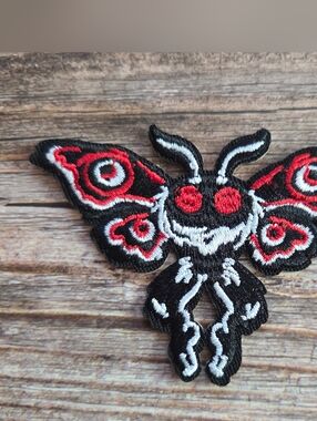 Moth Man Cryptid Cryptozoology 90'S Y2k Urban Legend Embroidered Patch